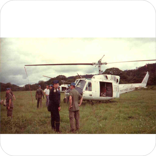 325 - Bell CH-135 Twin Huey - UN Honduras (1990)