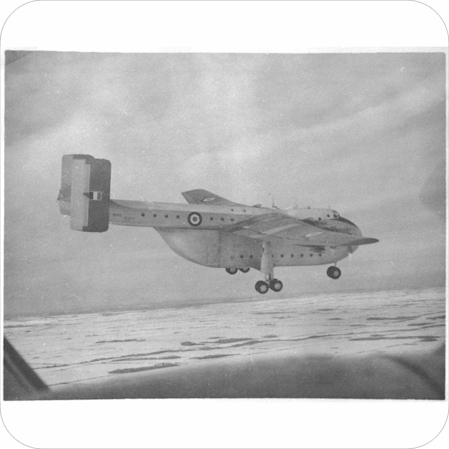 2125 - Blackburn Beverley - CE&PE