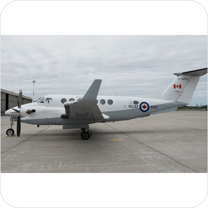 2145 - Beechcraft BE250 / CT-145 King Air MEUT (Grey)
