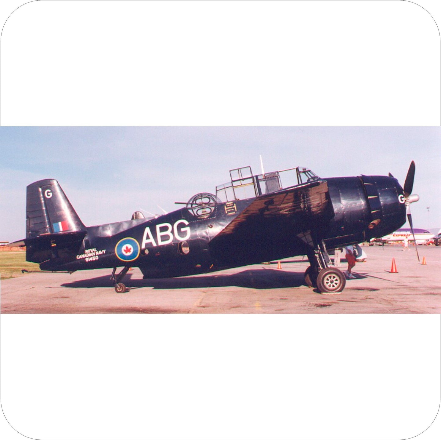 021 - Grumman Avenger - RCN (1951)