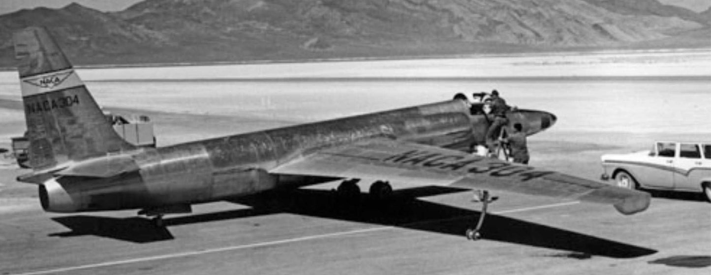 1085 - Lockheed U2 - NACA
