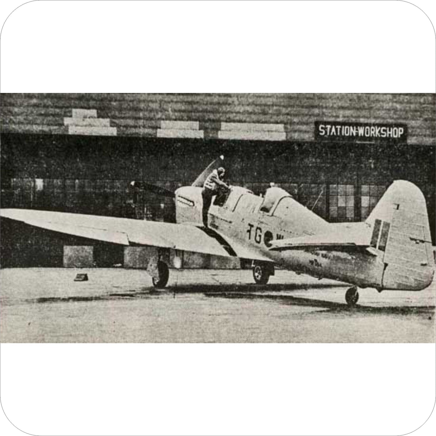 2151 - Fairey Firefly T2 - RCN (1948-54)