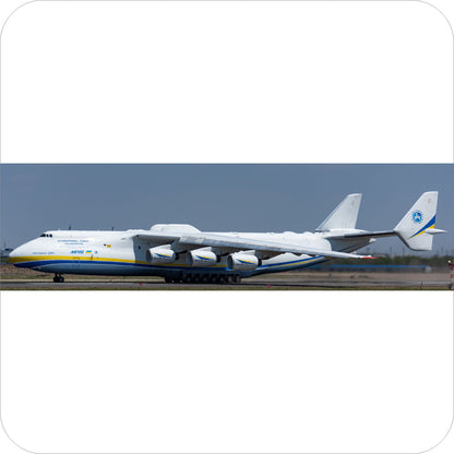 2144 - Antonov AN225 Mira (1/200 Scale)
