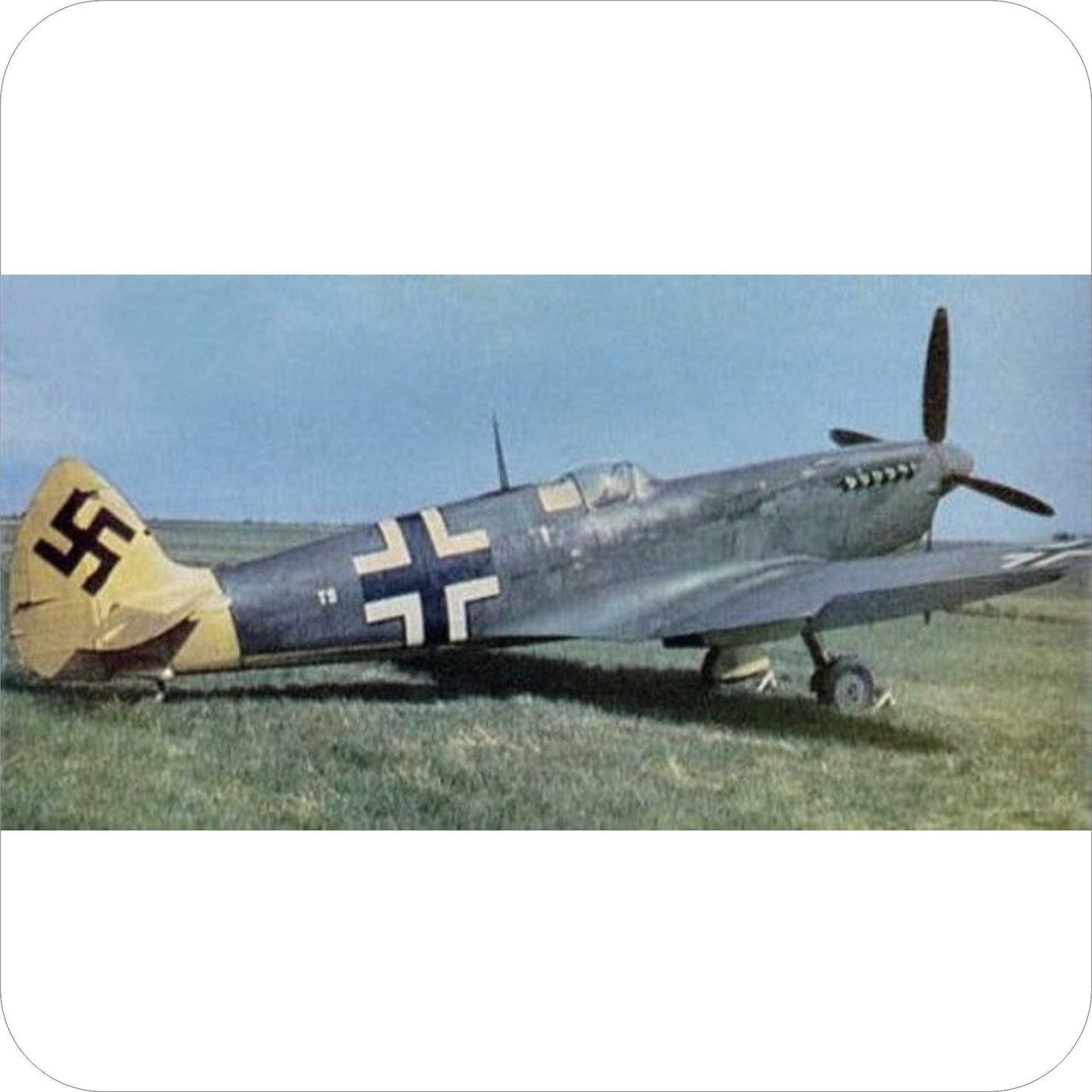611 - Supermarine Spitfire - Luftwaffe Captured