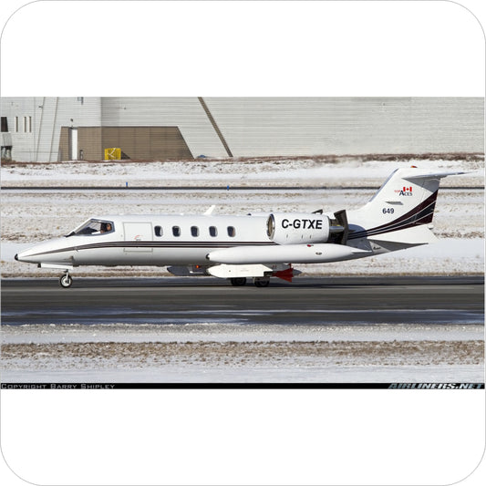 2071 - Bombardier Learjet 35A - Top Aces
