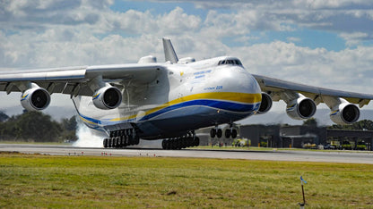 2144 - Antonov AN225 Mira (1/200 Scale)