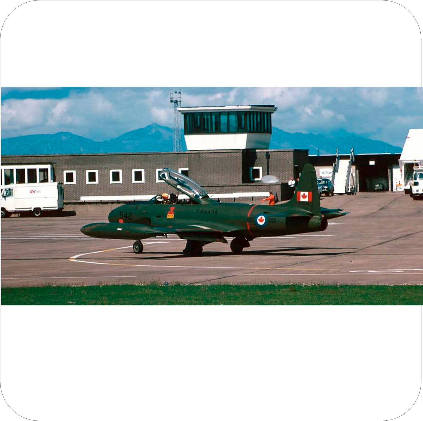 566 - Canadair CT-133 Silver Star - 1 CAD Europe