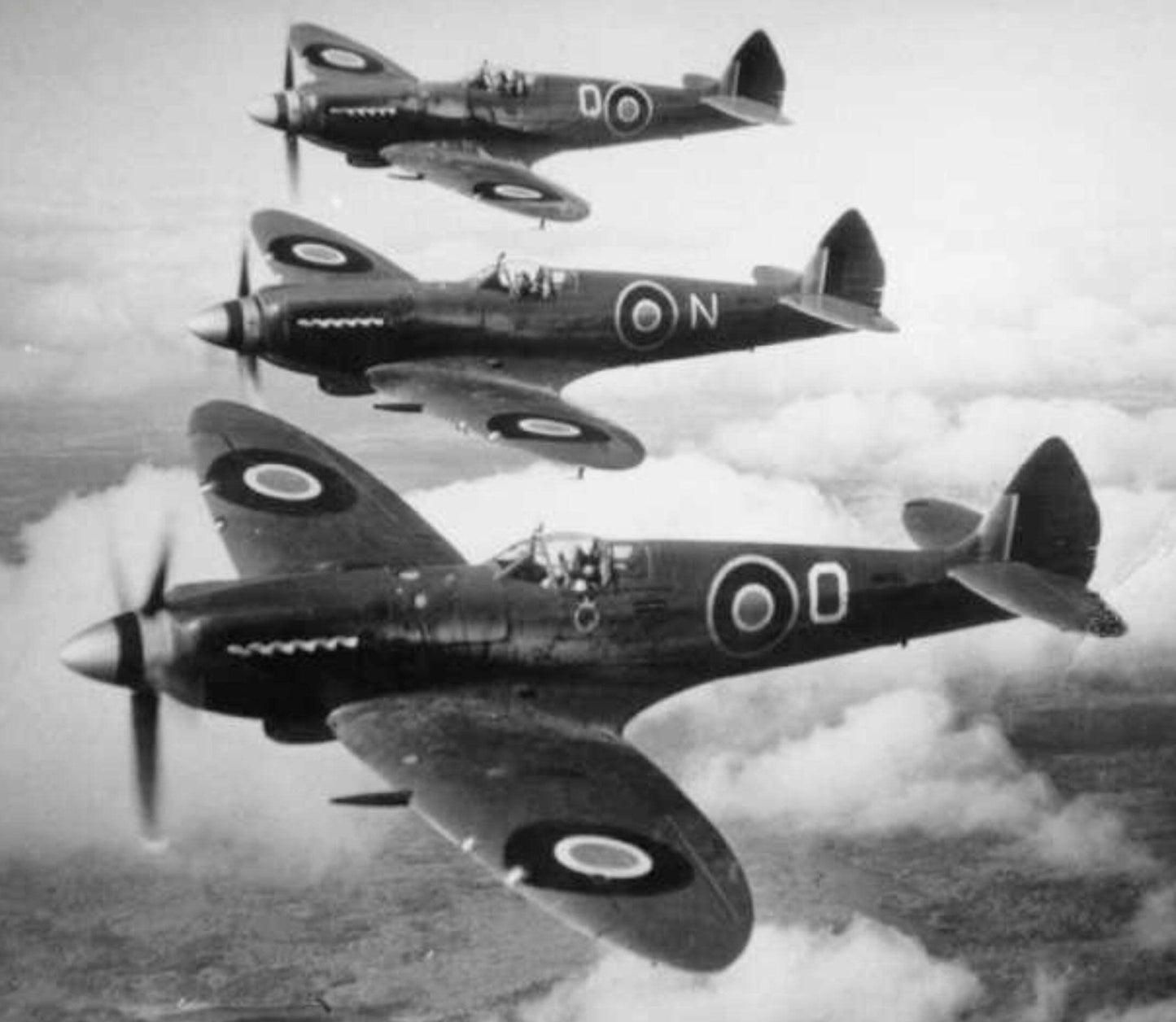 053 - Supermarine Seafire - RCN 803 Sqn (1947)