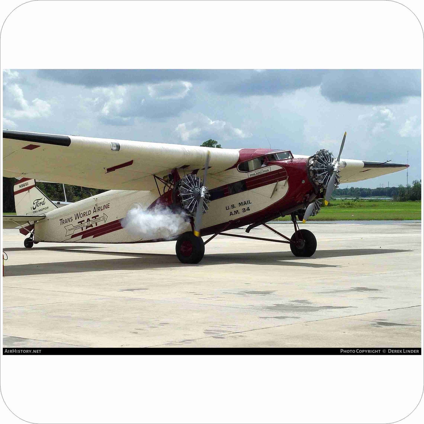 2174 - Ford 6AT Trimotor - Trans World Airlines TAT  - Red Livery