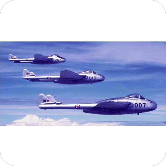 2044 - DeHavilland Vampire - 413 Sqn (1951)