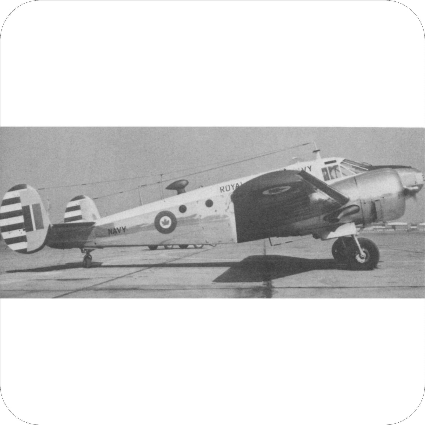 108 - Beechcraft C-45 Expeditor - RCN (1956)